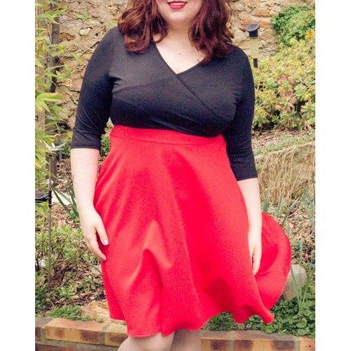 Plunging Neck 3/4 Sleeve Plus Size Skater Dress - Red 2xl