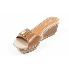 Brown 9.5 US - 41 EUR Nine West Womens Flatform Sandal NWZOILO DK NATURAL