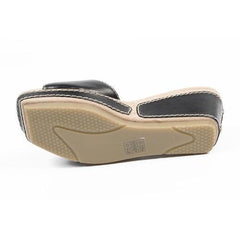 Black 5.5 US - 36 EUR Nine West Womens Flatform Sandal NWZOILO BLACK